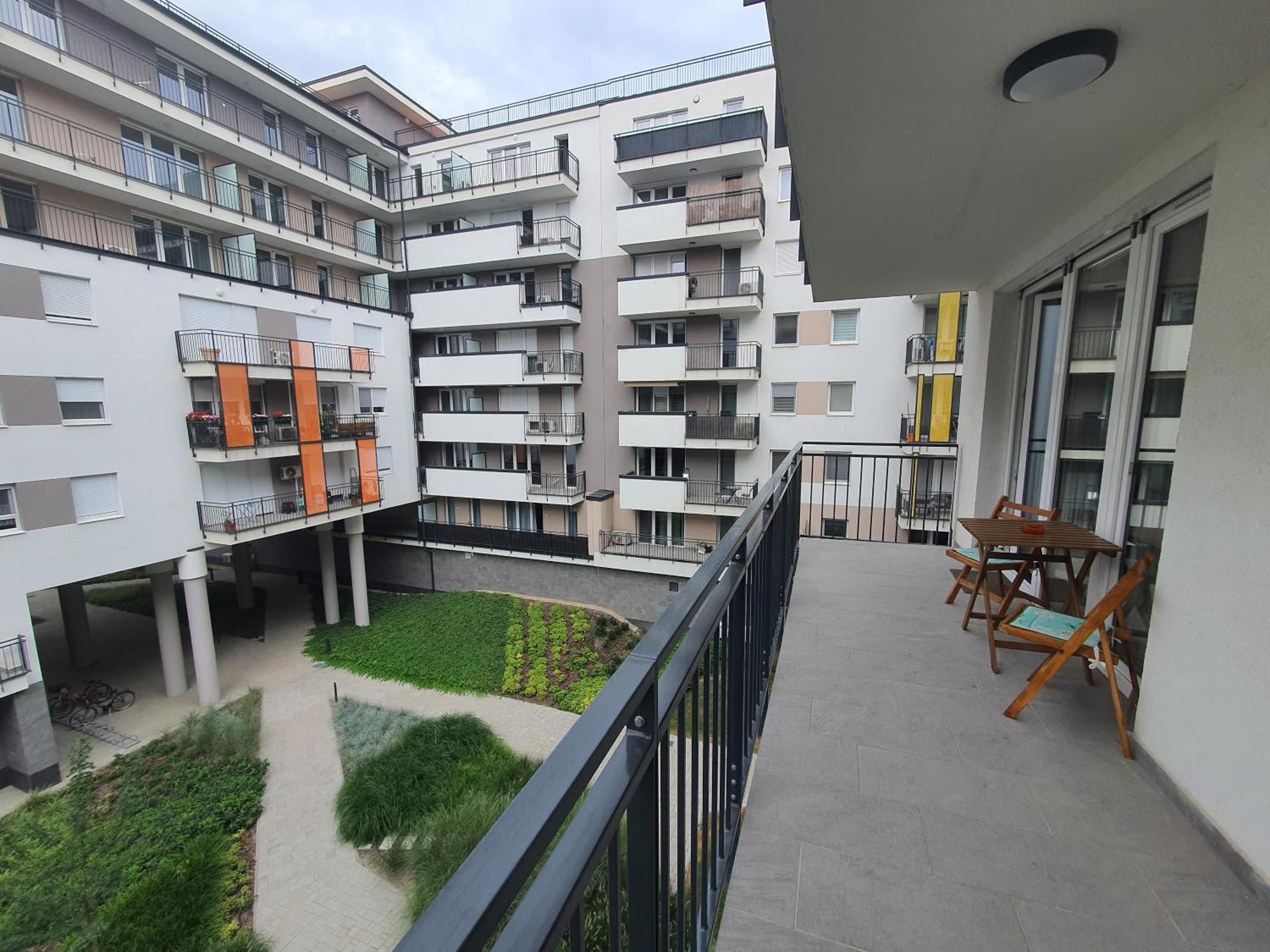 Park West Apartment - Free Parking Budapest Ngoại thất bức ảnh